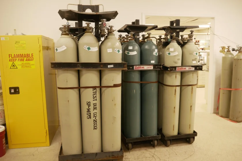 High-pressure Cylinder Storage